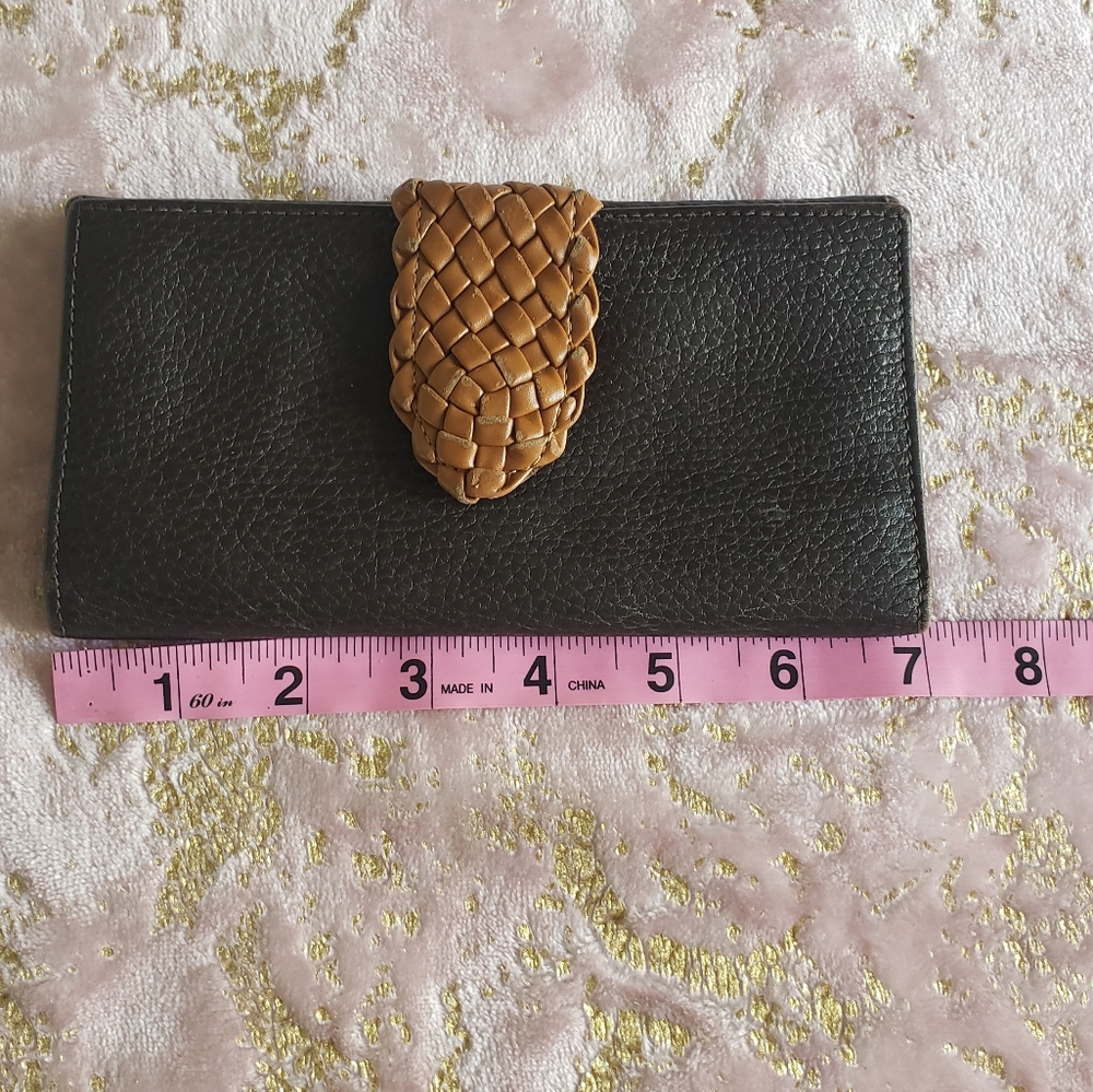 DESMO LEATHER | Bifold Brown Wallet - Picture 12 of 16